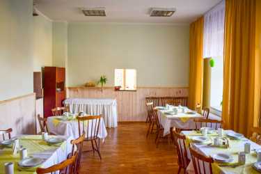 Obóz młodzieżowy, Szklarska Poręba 2025 - Zimowe szaleństwo w Karkonoszach. Zimowisko narciarskie (8-13 lat) i obóz narciarski (14-17 lat)